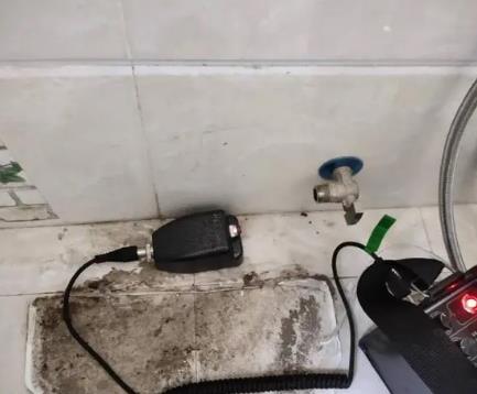 河间屋顶漏水维修公司分享下卫生间漏水的危害及解决方法